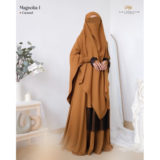 Magnolia by Alfi Huraiyah