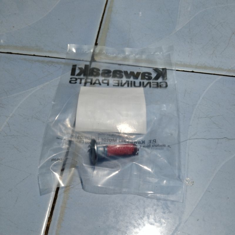 baut cakram disc piringan ninja 150 r rr ss original Kawasaki