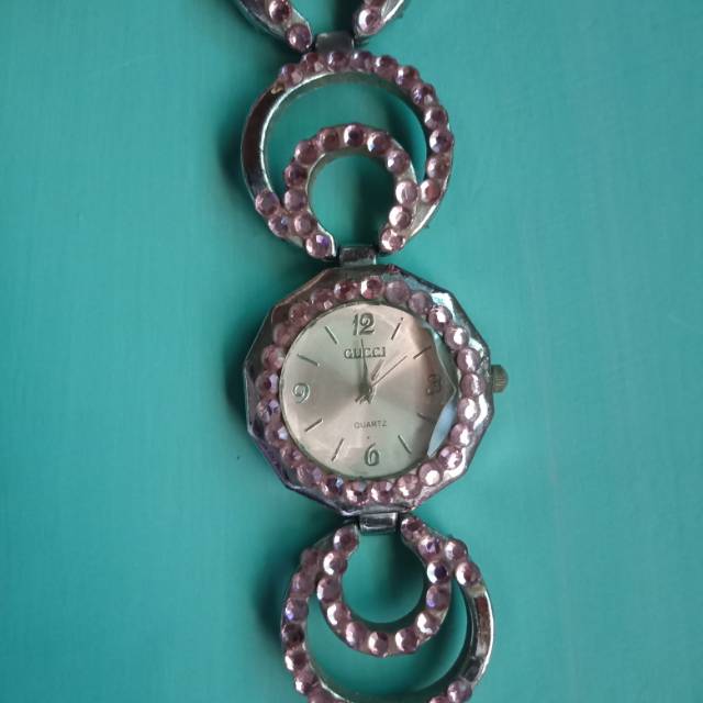 PRELOVED JAM TANGAN GUCCI