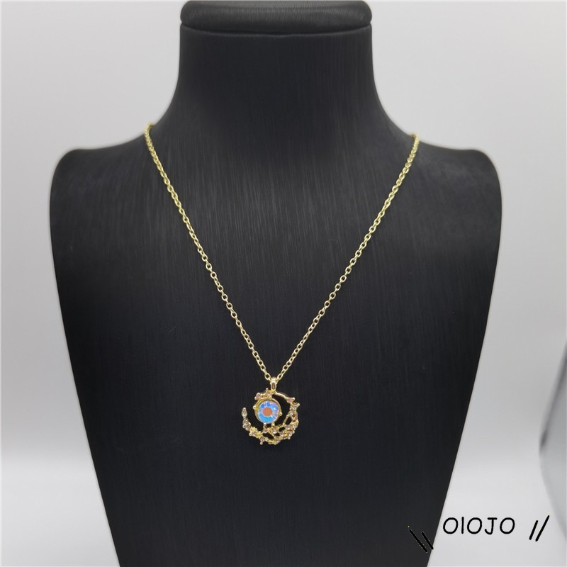 Moon Diamond Moonstone Necklace Desain Sederhana Kalung Mewah Ringan - ol