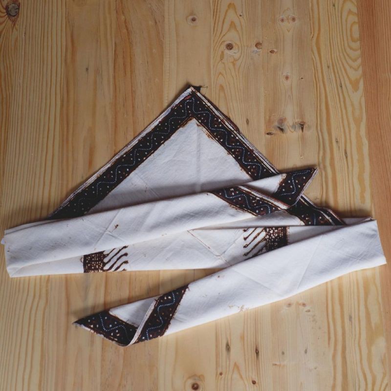 lembaran udeng putih melis batik tulis