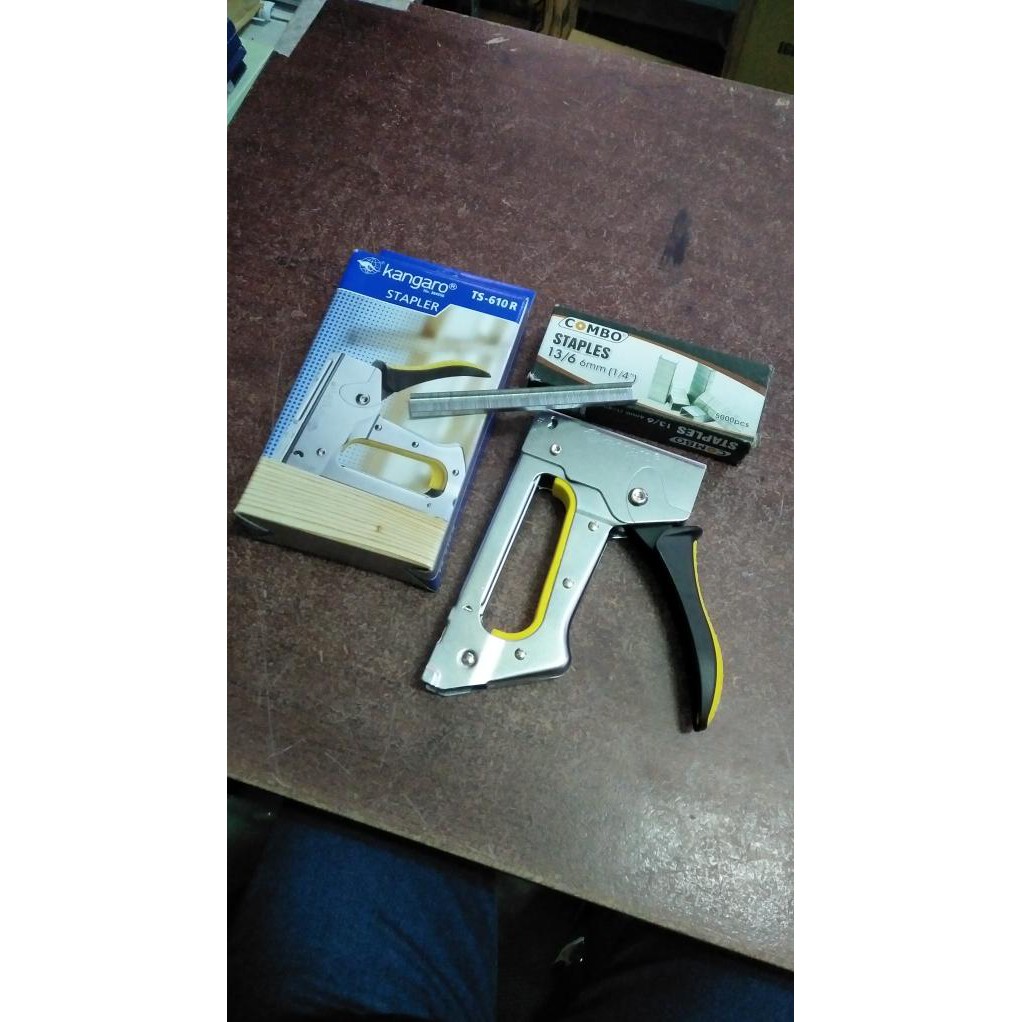 

Bestseller! Gun Tacker Kangaro + Isi Steples (Paket Set)