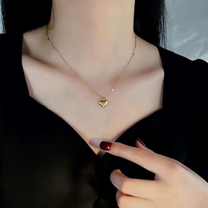 Kalung Rantai Liontin Hati Bahan Stainless Steel Warna Emas Untuk Pasangan