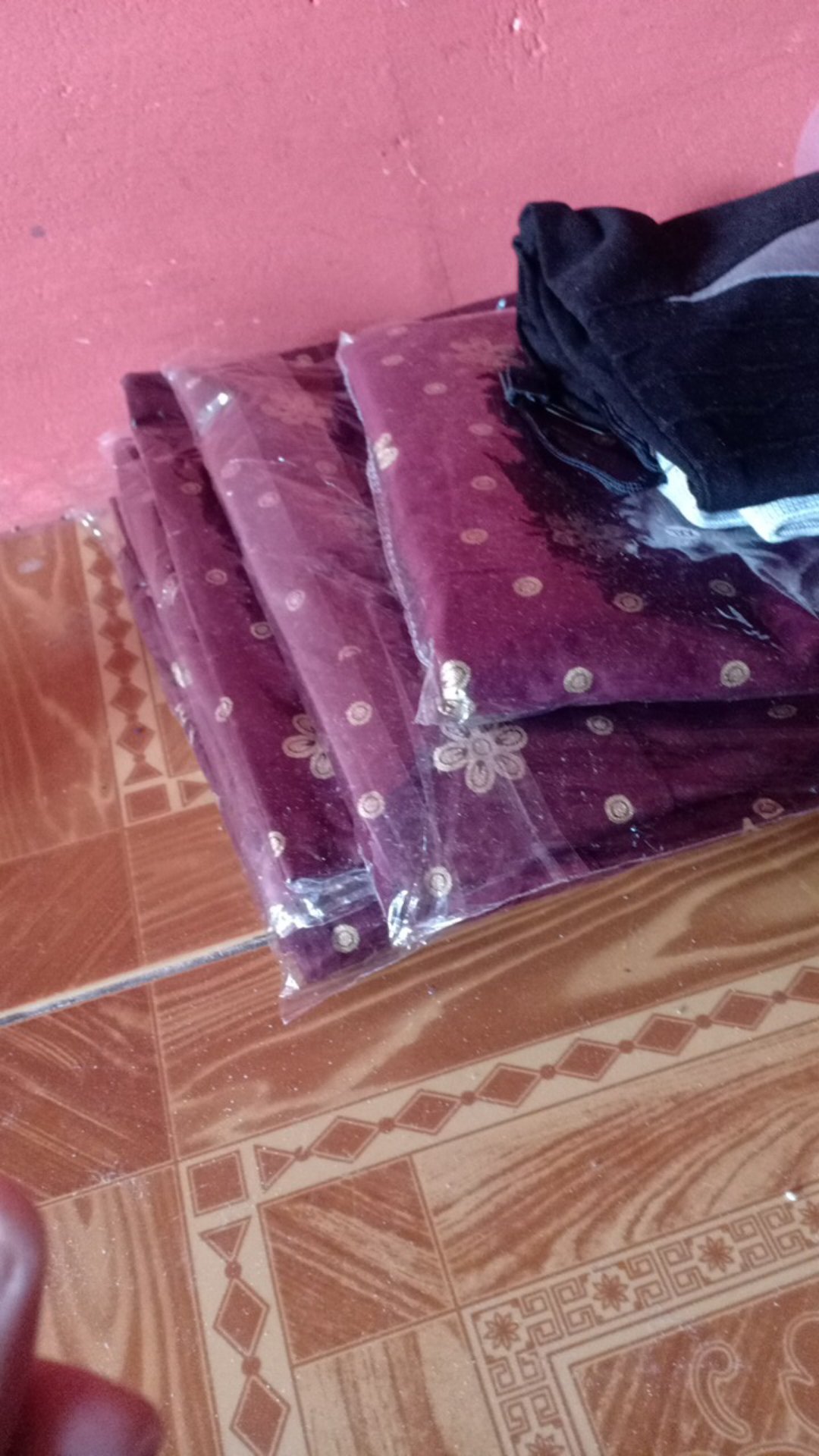 Termurah Bisa Pisah- Couple Keluarga / Couple Batik Keluarga / Batik/couple Batik Matahari Merah