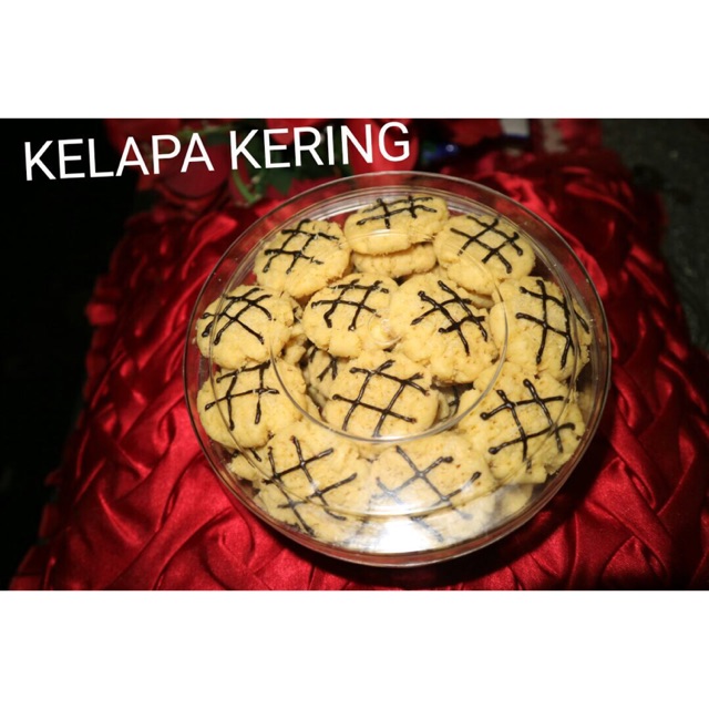 

Kue tahun baru
