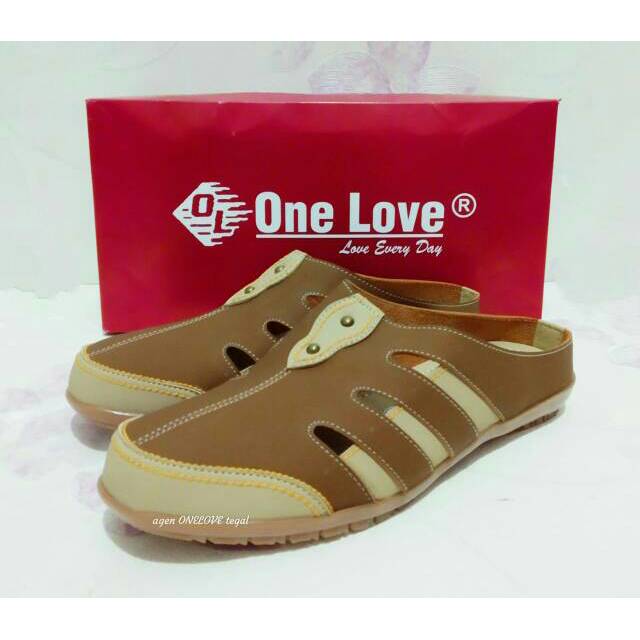 ONE LOVE / Sandal Sepatu Tutong Wanita