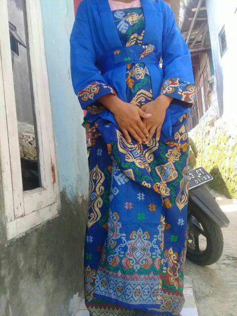 Maura Couple - Sania Ruffle Batik Couple Ori Ndoro Jowi Dnt Garansi Termurah Shopee - Kebaya Couple