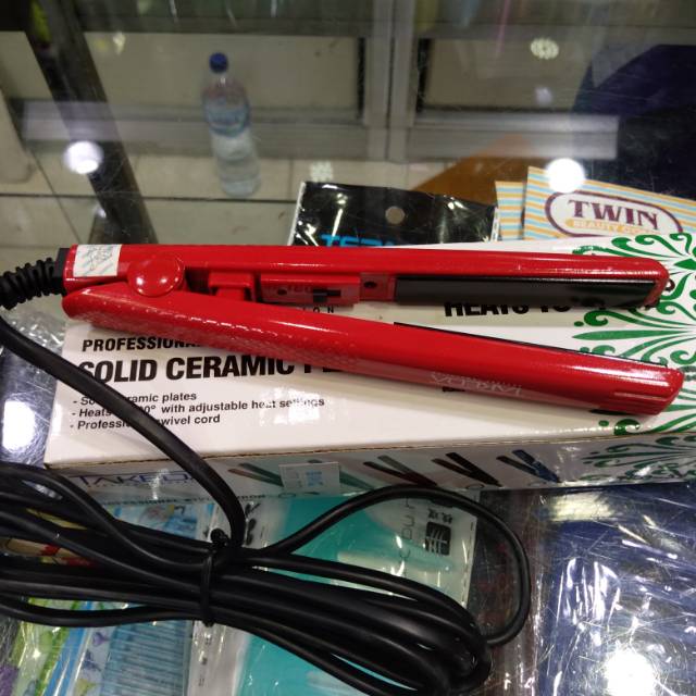 Catok rambut Takeda pro mini