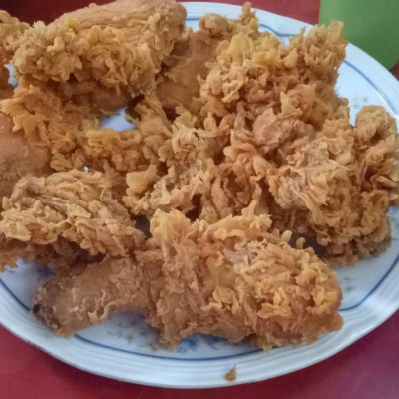

Ayam kentacky dan ayam geprek