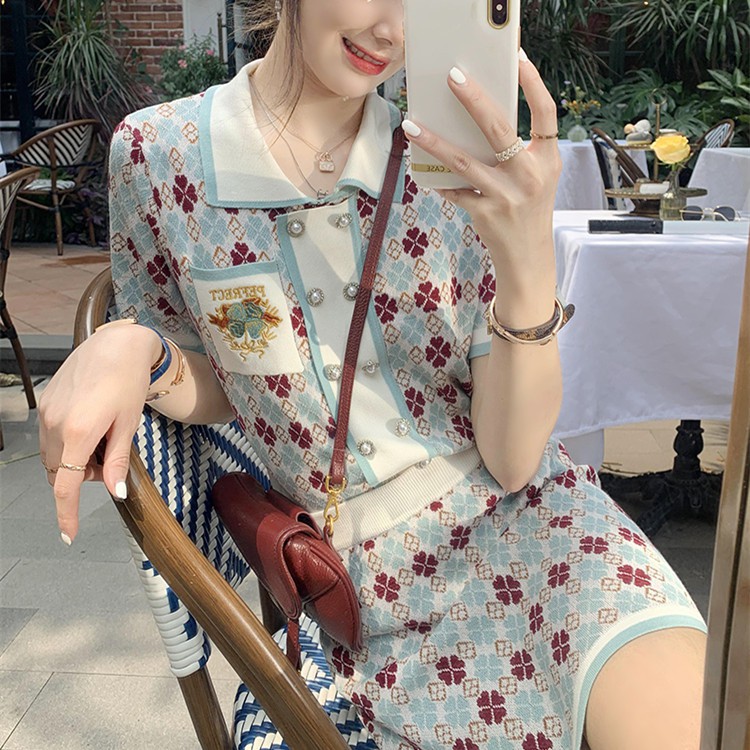 Atasan Lengan Pendek Rajutan Gaya Korea + Set Rok Rajut 1 SET korea vintage retro
