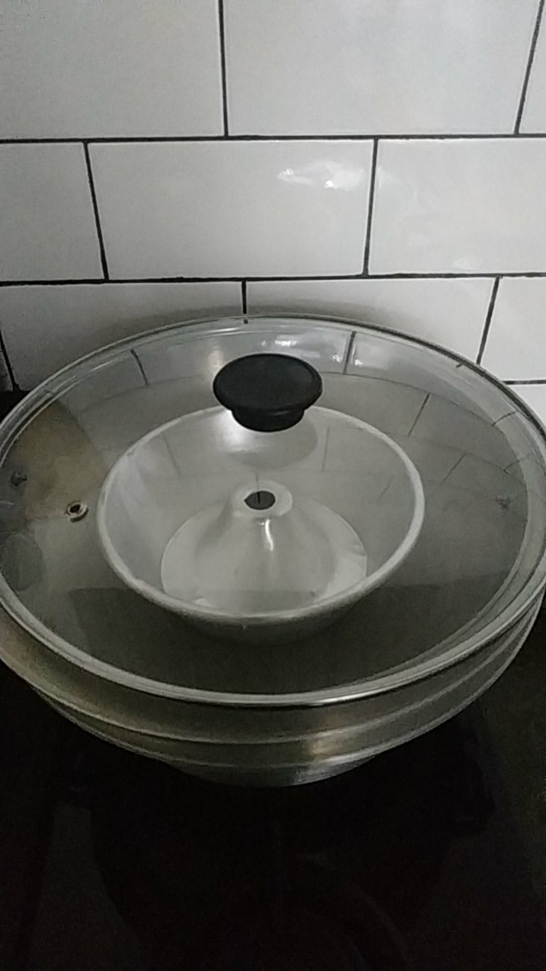 Panci Pan Serbaguna Magic Pot Indisah  Oven, Kukus, Presto Uk 33,5cm Tutup Cekung Kaca