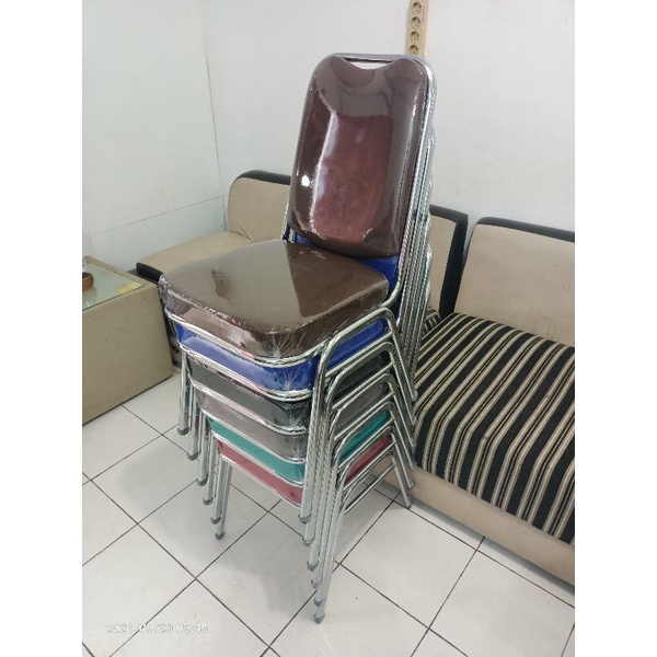 kursi susun Futura kursi chitose kursi tamu kursi makan kursi aula