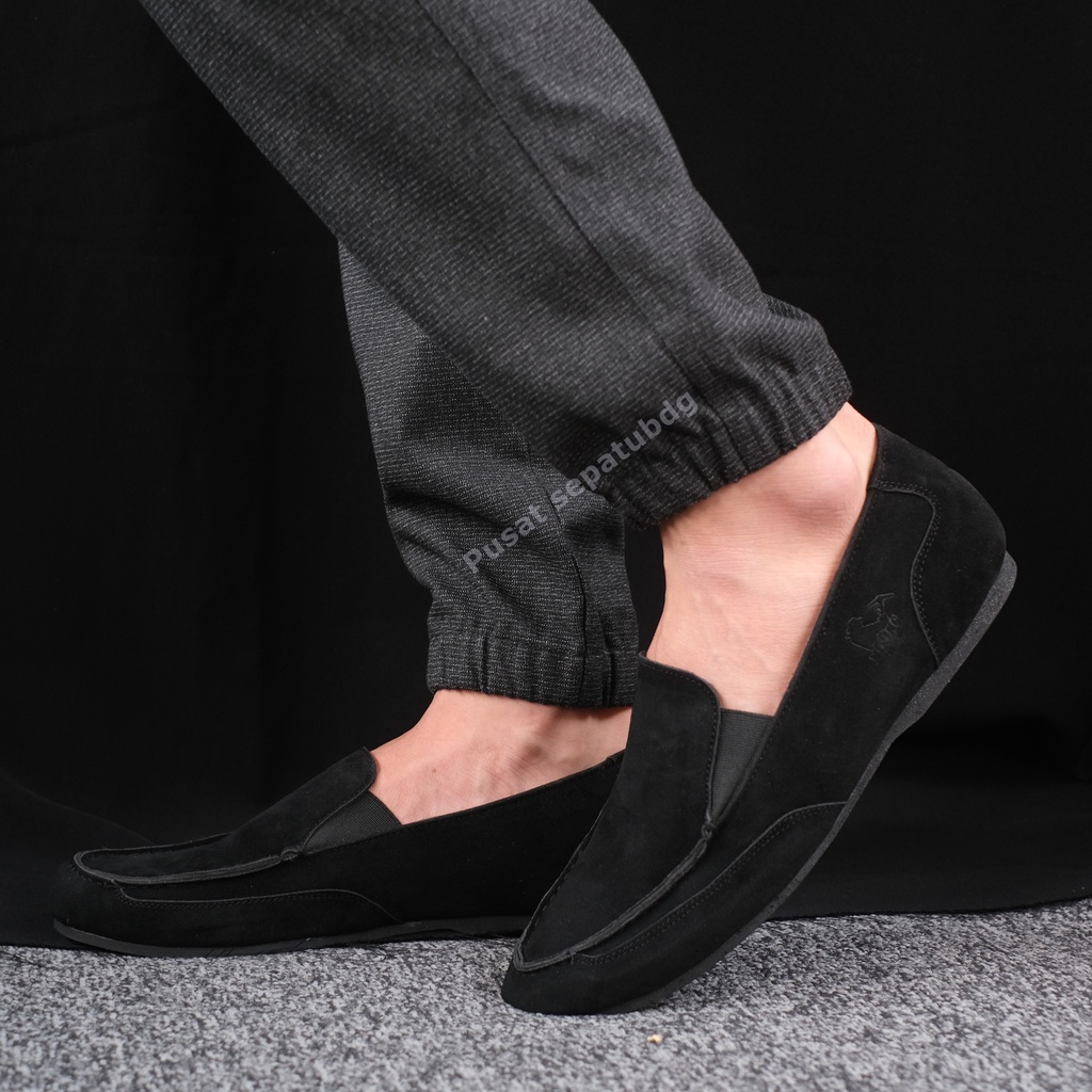 Sepatu Slip On Pria Casual Kekinian Trend 2021 / Sepatu Kasual Pria Slop