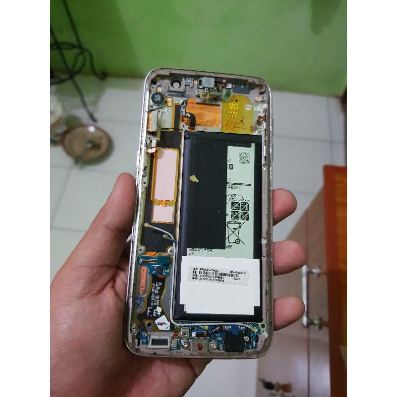 lcd s7 edge rusak