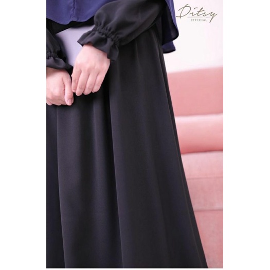 Ditsy Desember Lilura MZ Black size L