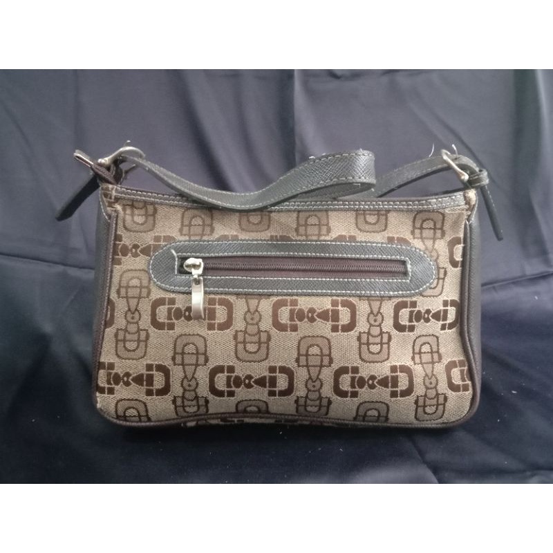 preloved gucci horsebit print