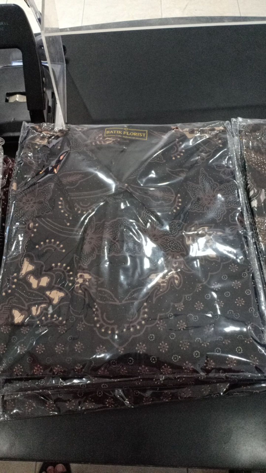 Adiguno Kemeja Batik Pria Full Furing Bahan Katun Primisima