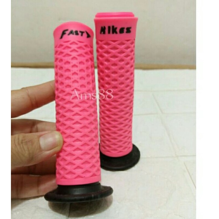 Paket 2 Item Handgrip Grip Kitaco Variasi Warna Pink + Karet Handle Rem Pink Variasi Motor Universal