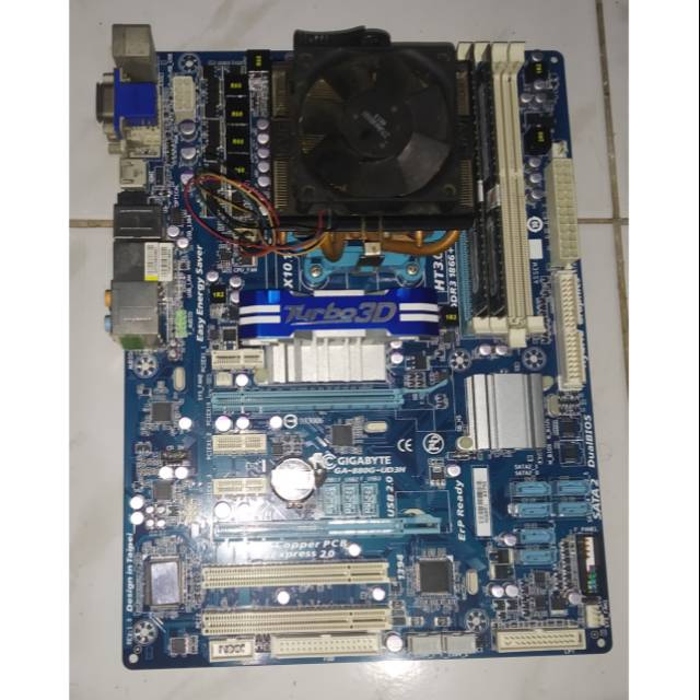 paket Motherboard Gigabyte GA-880G-UD3H AMD AM3