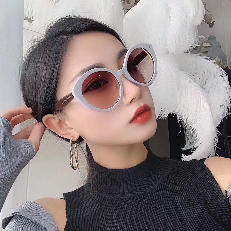 INS fashion big frame rice nail cat eye trend personality street shooting sunglasses