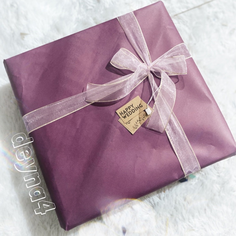 

Kertas Kado Polos Pembungkus Hampers (HANYA KERTAS KADO)