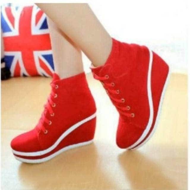 DS wedges boots merah hitam