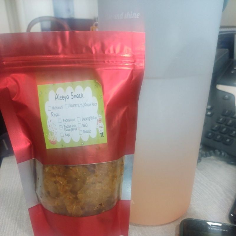 

Keripik Kaca Pedas Daun Jeruk