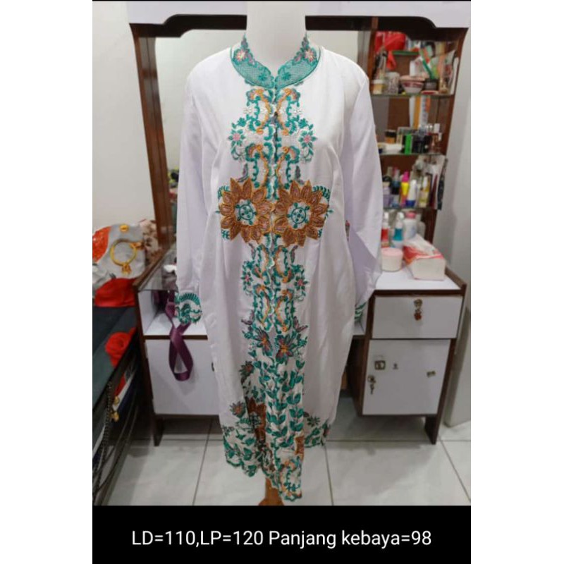 Preloved kebaya modern