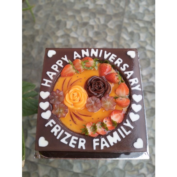 

puding ultah/anniversary/pernikahan/lamaran/tasyakuran/hampers lebaran/hampers hari raya dll