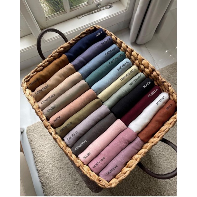 Emboss Signature Scarf HL Heavenlights Black Navy Brick Blush Dusty Pink Lemongrass Jasmine Chamomil