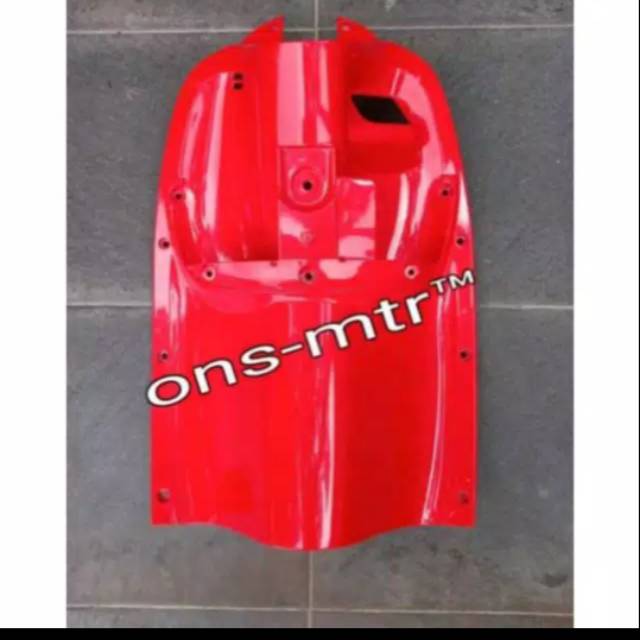 Legshil dasbor scoopy fi esp 2013-2016 merah