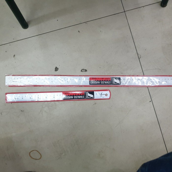 

Buruan Penggaris Shinwa Stainless Steel 30 Cm / 60 Cm / 100 Cm Ori Jepang Terbatas