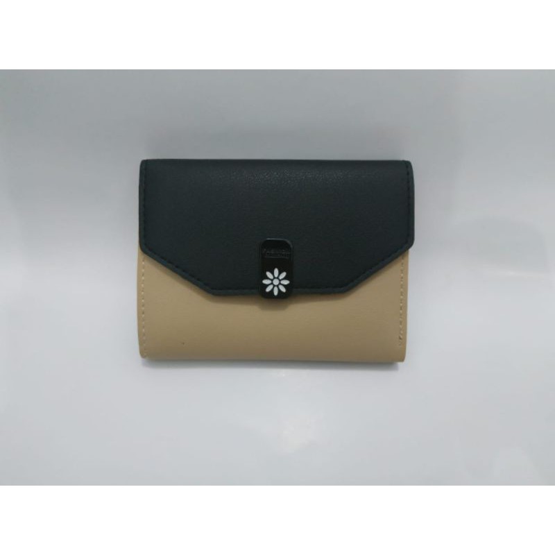 miniso dompet lipat / dompet import premium / dompet wanita cantik / dompet lucu / dompet murah