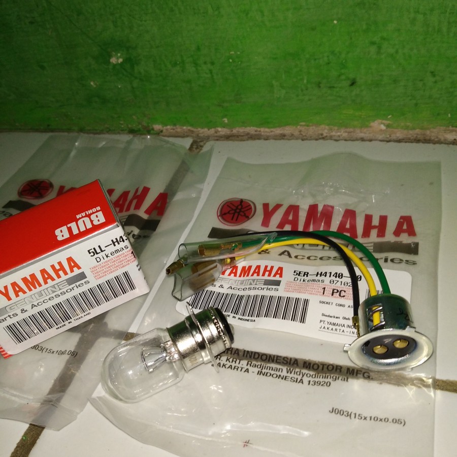 FITING LAMPU DEPAN MIO VEGA R OLD ORI YGP PITING SOKET SOCKET HEADLAMP HEAD LAMP REFLEKTOR