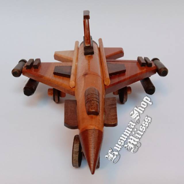 MINIATUR PESAWAT TEMPUR KAYU