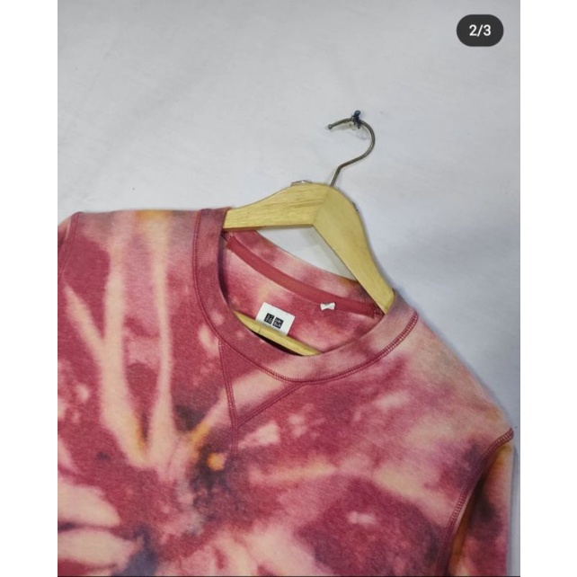 CREWNECK UNIQLO SECOND