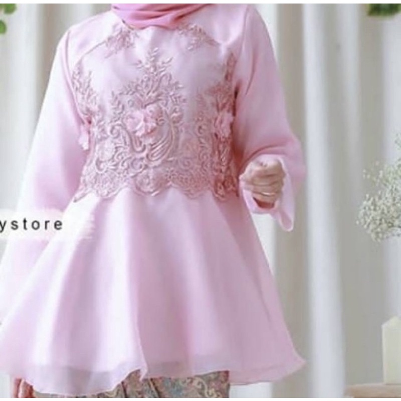 Kebaya modern preloved