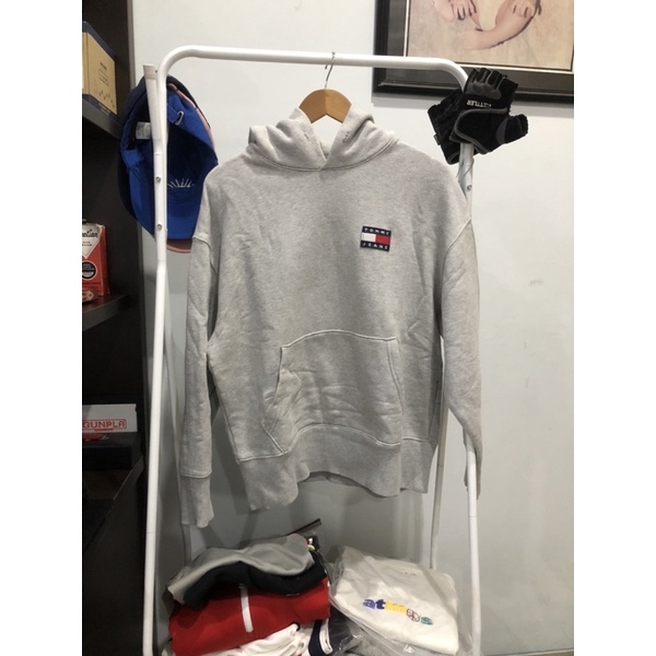 Tommy Jeans Badge Hoodie Grey