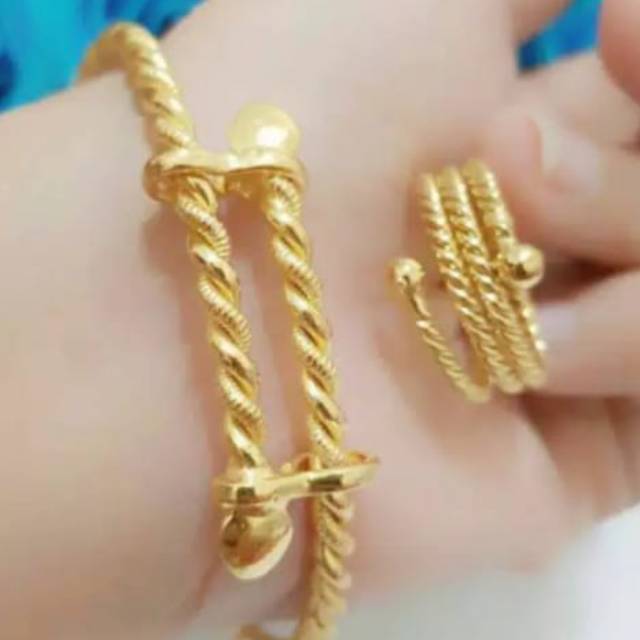 Xuping gelang dan cincin lapis emas 24k 2705h