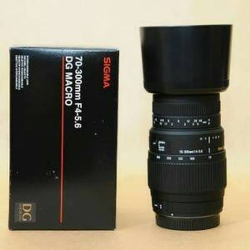 lensa sigma telephoto 70-300 DG Telephoto MACRO f4-5.6 for canon free uv 58mm