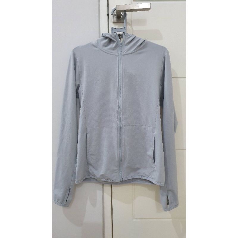 Jaket Uniqlo Airism (Preloved)