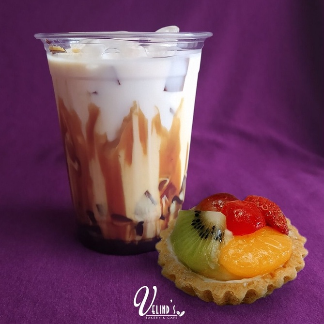 

Suhoor Package 2/Velind's Bakery/ Paket Coffee Jelly Milk + Pie Buah