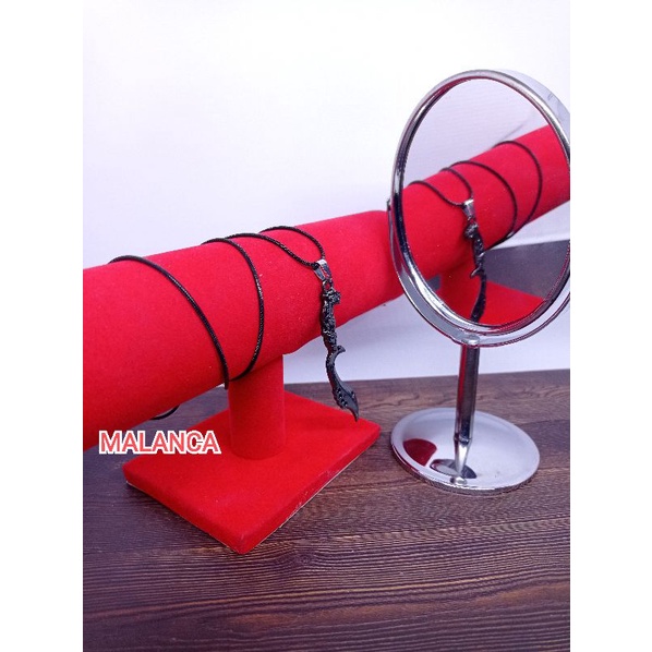 KALUNG TITANIUM PLUS LIONTIN KUJANG WARNA HITAM/ KALUNG PRIA DAN WANITA