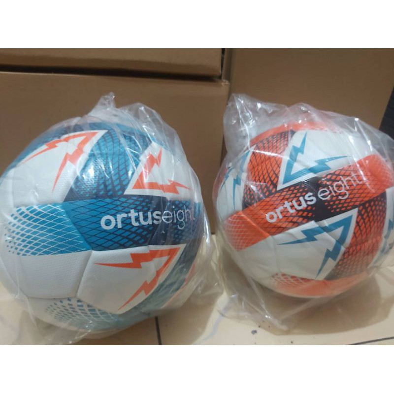 bola futsal Ortuseight