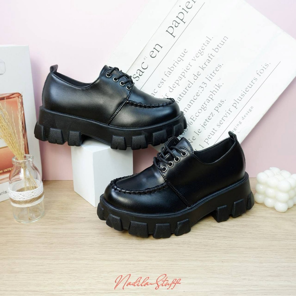 NADILASTUFF Bonia Silky Shoes Boots Sepatu Wanita Premium