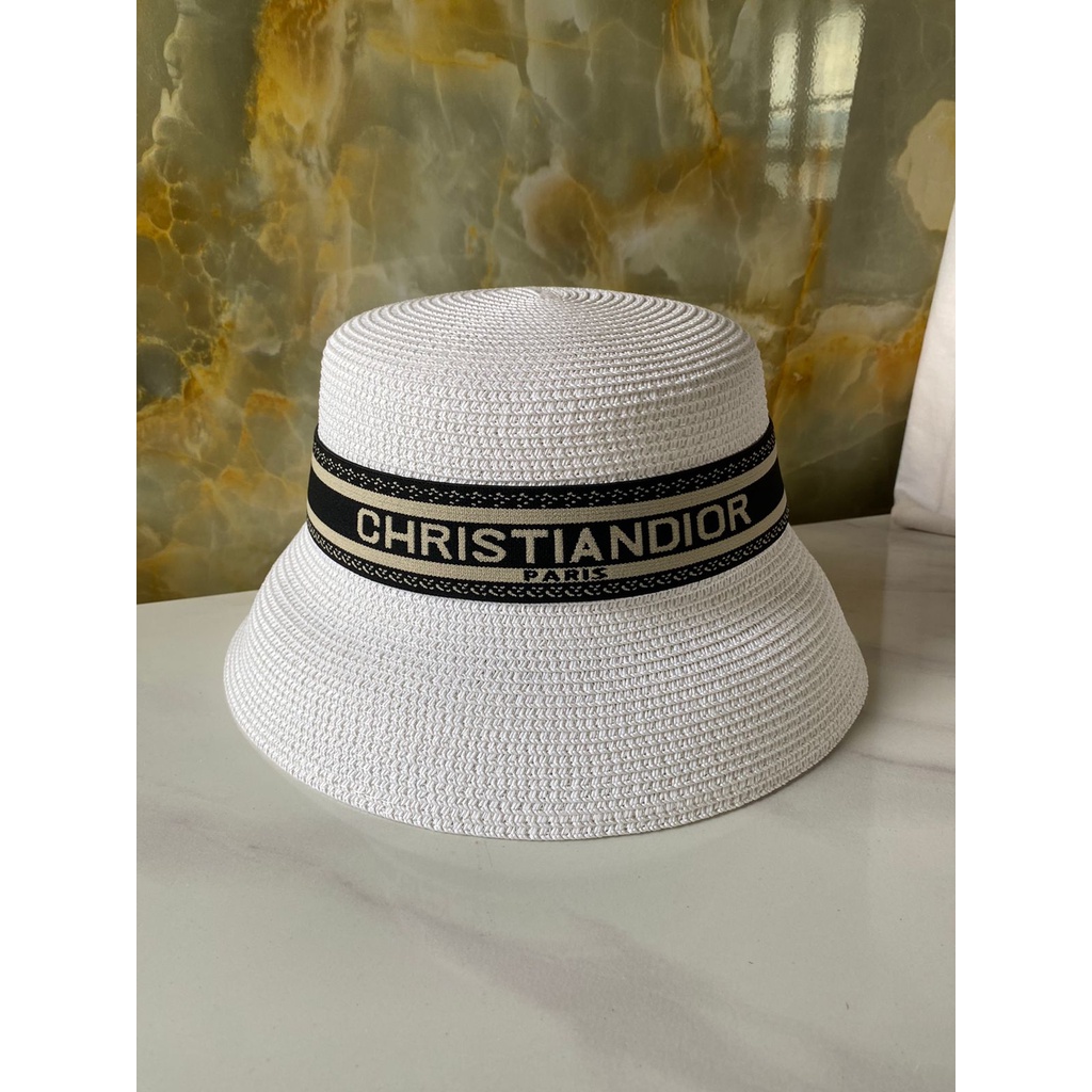 Bucket hat Dr 01