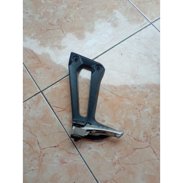 step posteb step footstep Belakang kiri yamaha mx king mx king150 mx150