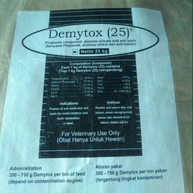 Demytox Anti jamur dan Toksin Pakan Ternak repack 1kg