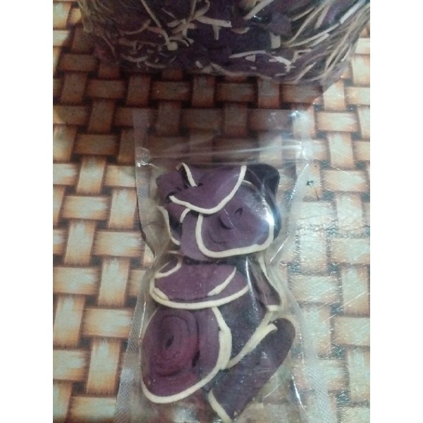 

kuping gajah berwarna