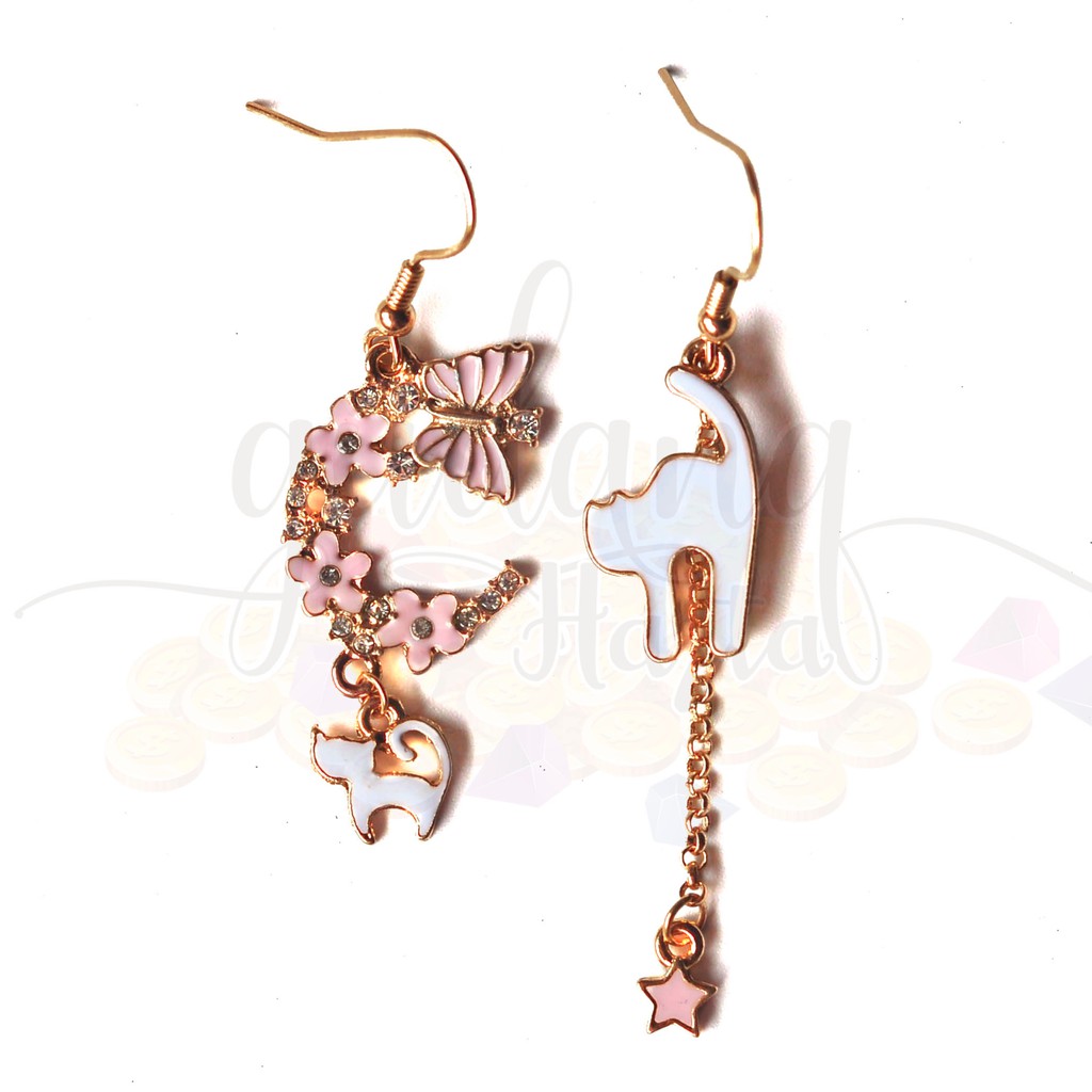 Anting Panjang Asimetris White Cat and Flower Moon Lucu Unik GH 203436